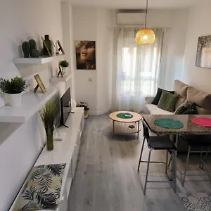 https://acogedor-apartamento-cerca-del-centro-historico-de-malaga.hotelsinnerja.org